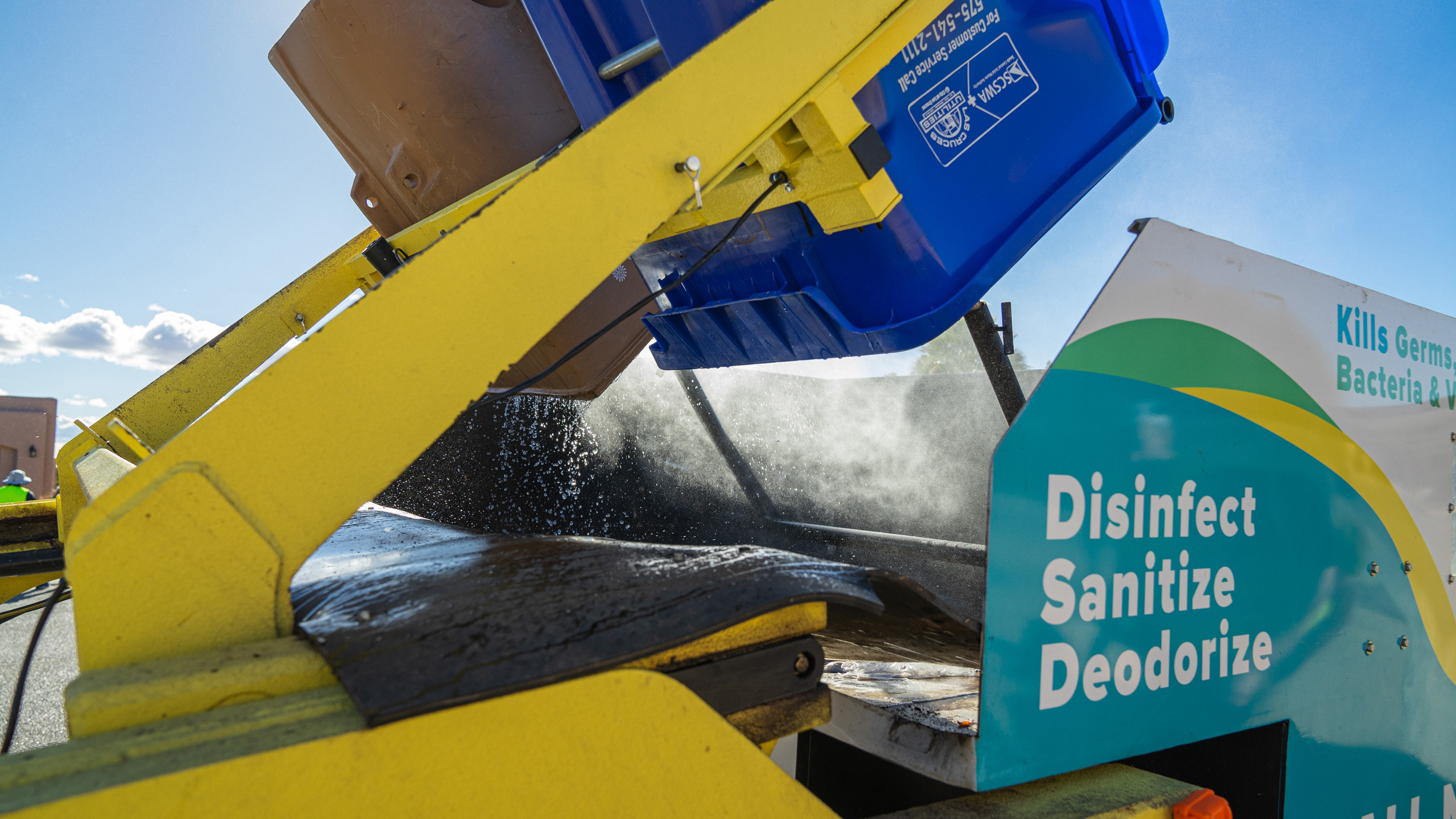 Southwest Bin truck Las Cruces